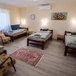 Fanni Vendegháza Appartamento *