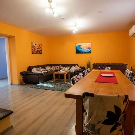 Fanni Vendeghaza Apartment Csongrád